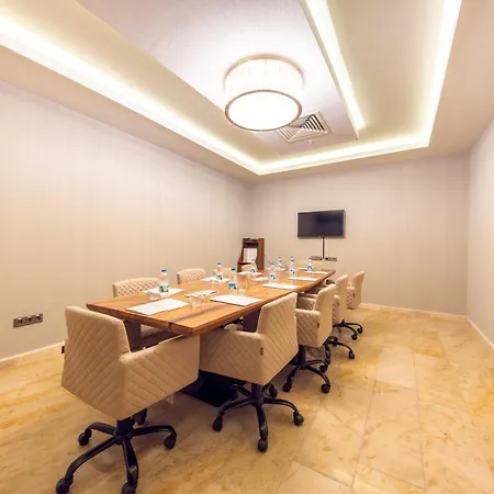 Hotel Baskent Center 4*