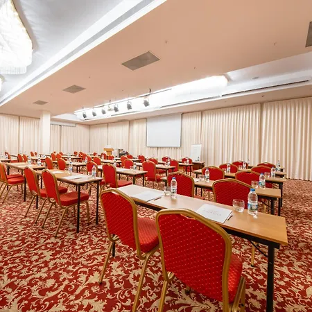 ホテル Baskent Center 4*