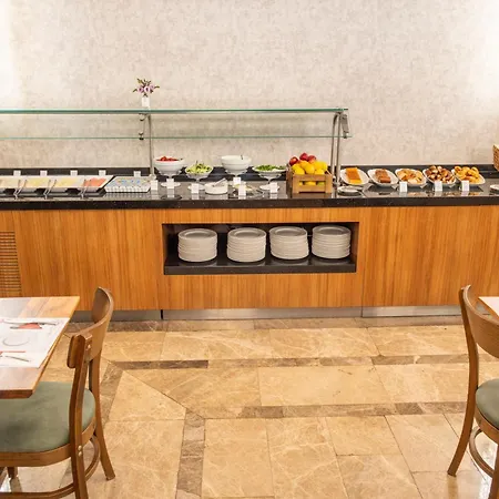 Hotel Baskent Center 4*