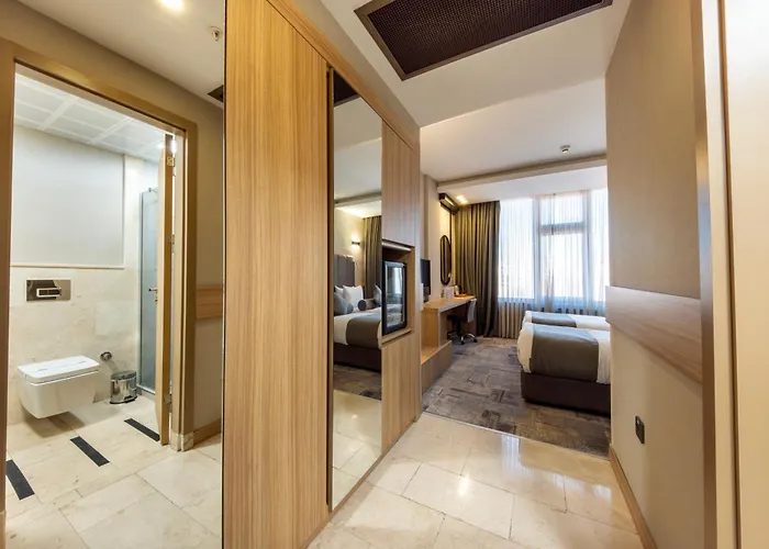 Hotel Baskent Center